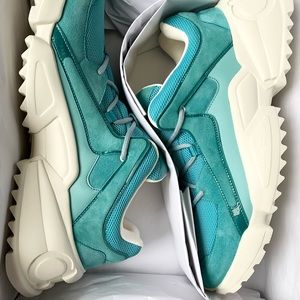 NIB Salvatore Ferragamo Skyler Sneakers US-8